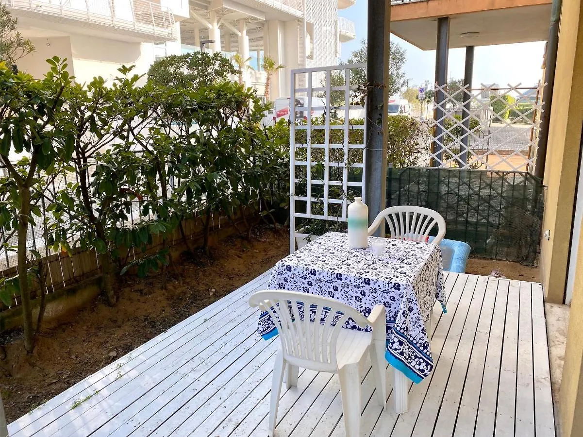 Apartment Appartamento Chantal A Due Passi Dal Mare Jesolo Lido Carraro Immobiliare